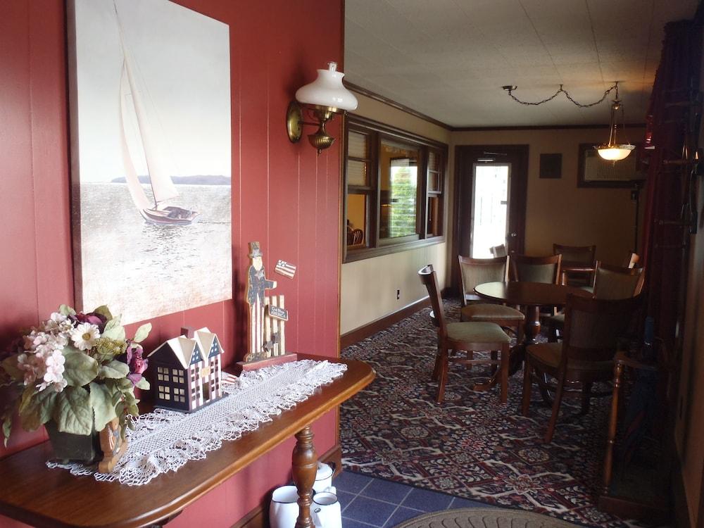 Glass House Inn Erie Near I-90 & I-79 Екстериор снимка