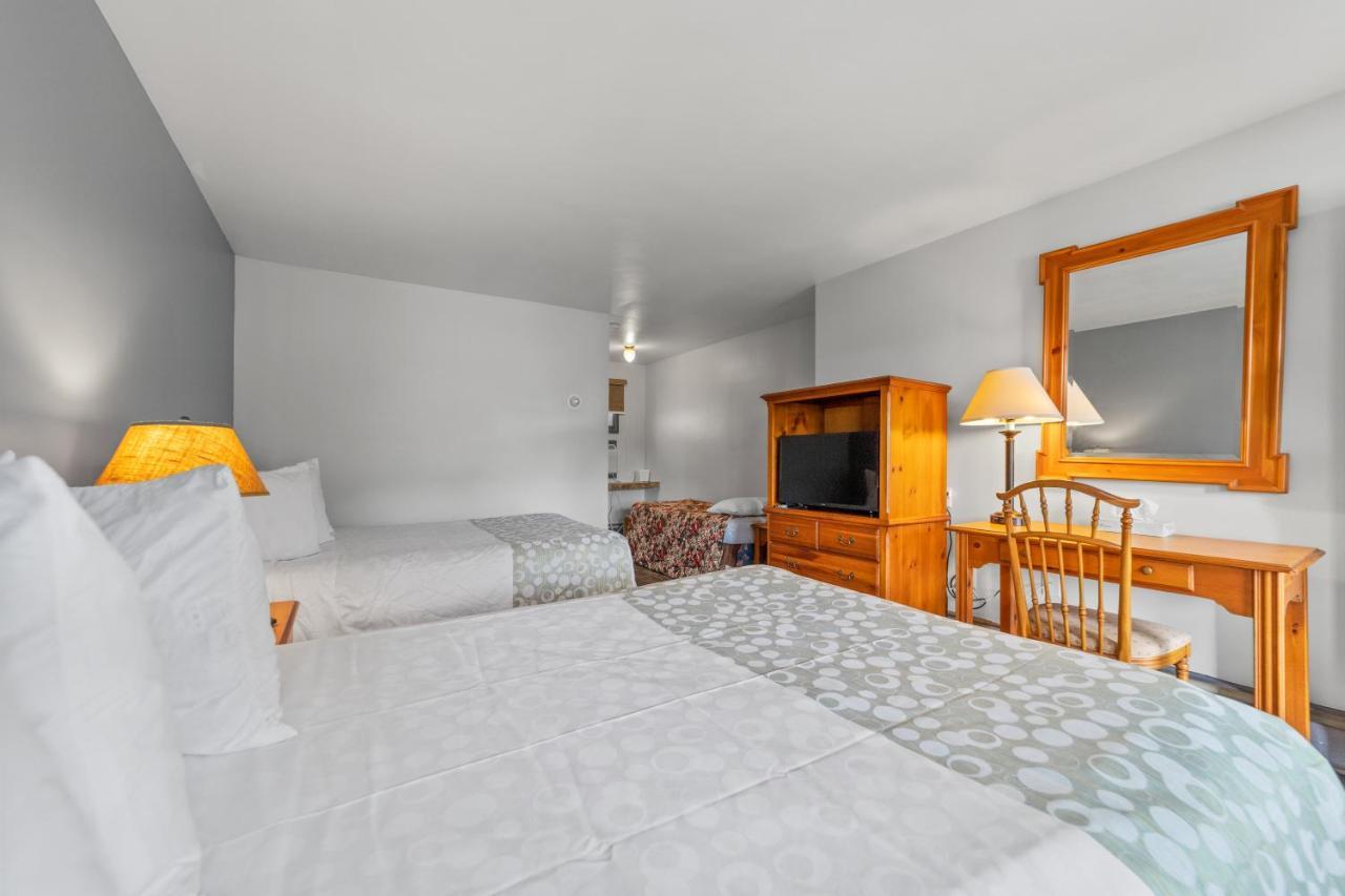 Glass House Inn Erie Near I-90 & I-79 Екстериор снимка