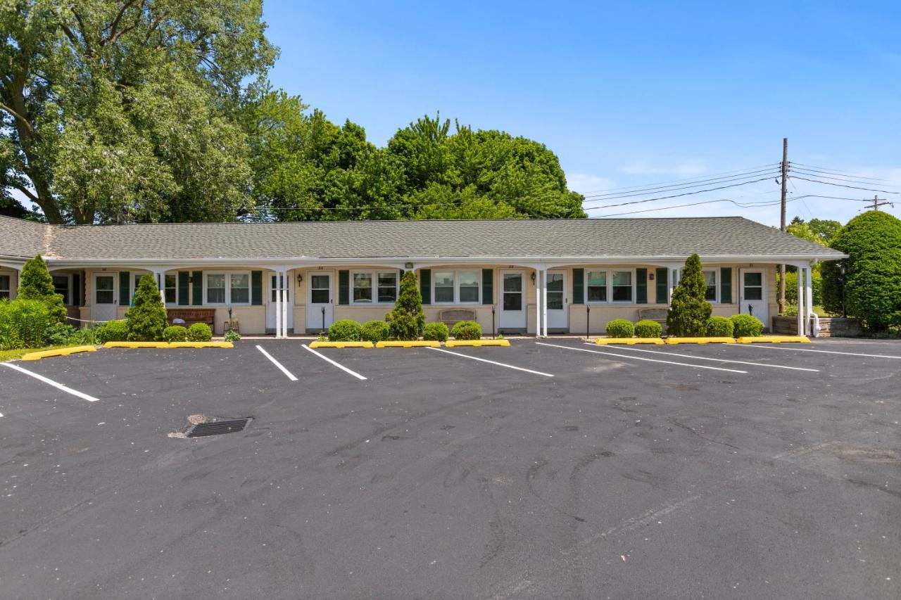 Glass House Inn Erie Near I-90 & I-79 Екстериор снимка