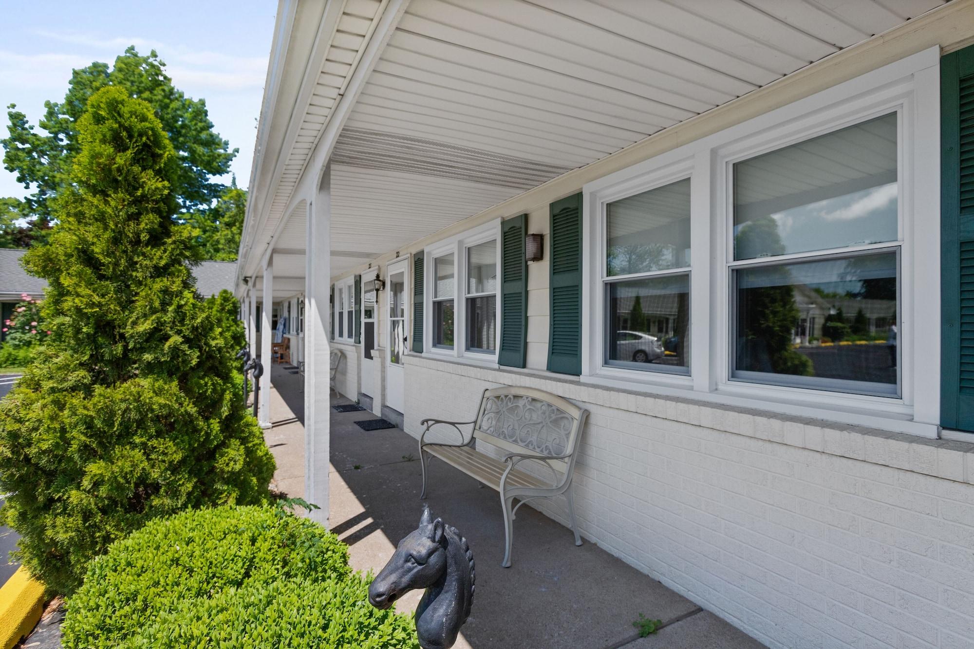 Glass House Inn Erie Near I-90 & I-79 Екстериор снимка