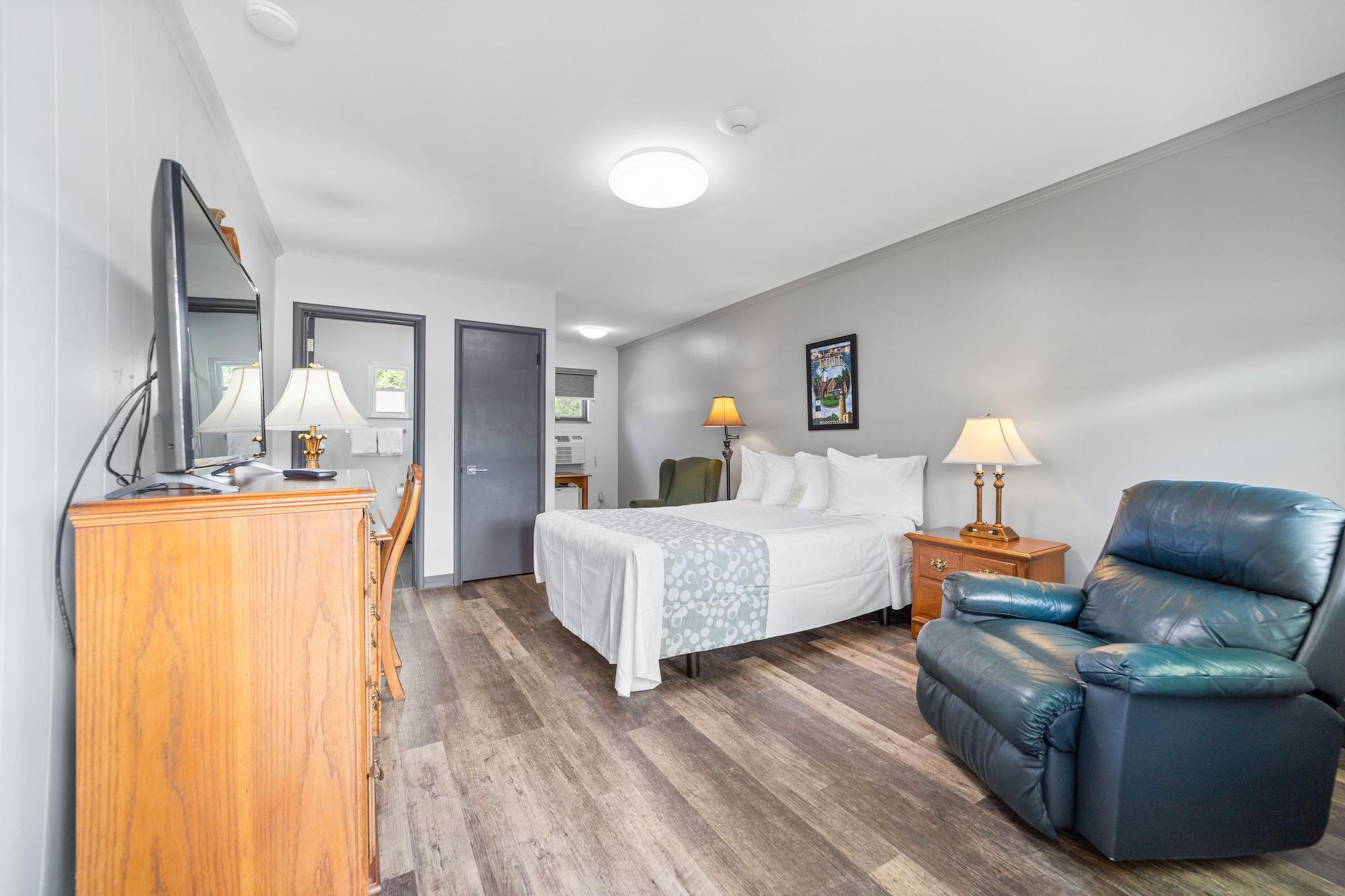 Glass House Inn Erie Near I-90 & I-79 Екстериор снимка