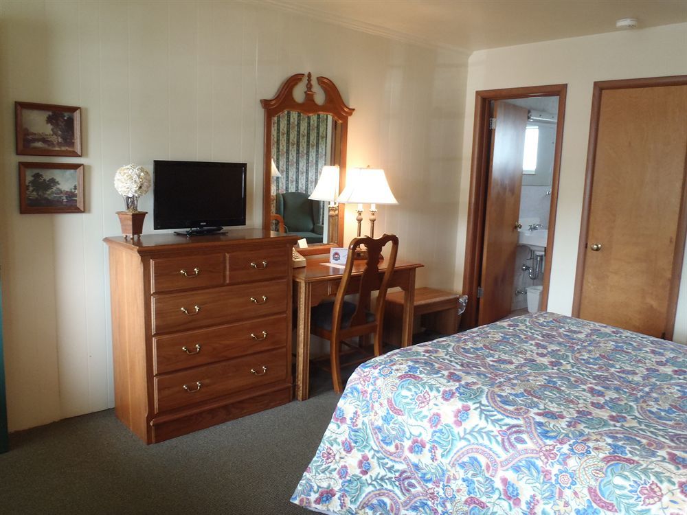 Glass House Inn Erie Near I-90 & I-79 Екстериор снимка